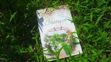 Tập thơ “Hương cỏ” – Nhà xuất bản Hội Nhà văn.