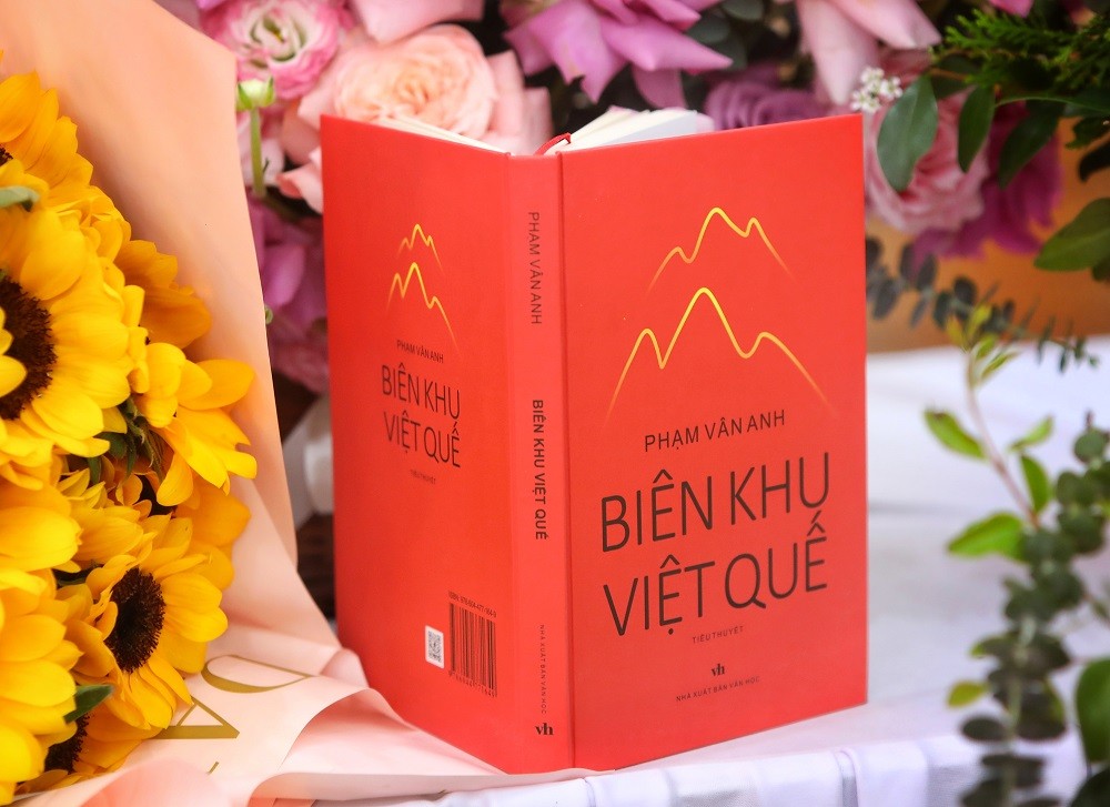 Tình hữu nghị quốc tế cao đẹp